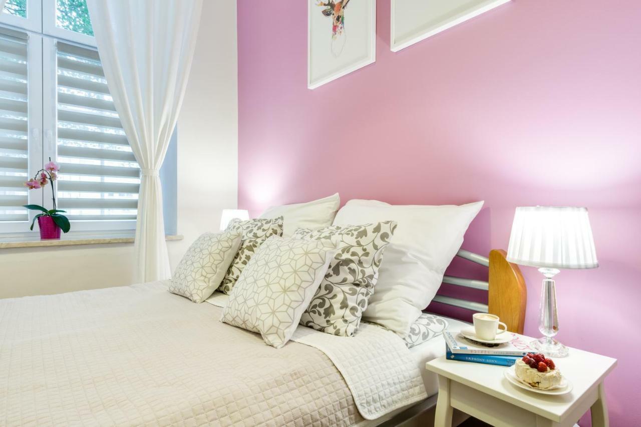 Dluga Comfort Apartments กดัญสก์ ภายนอก รูปภาพ